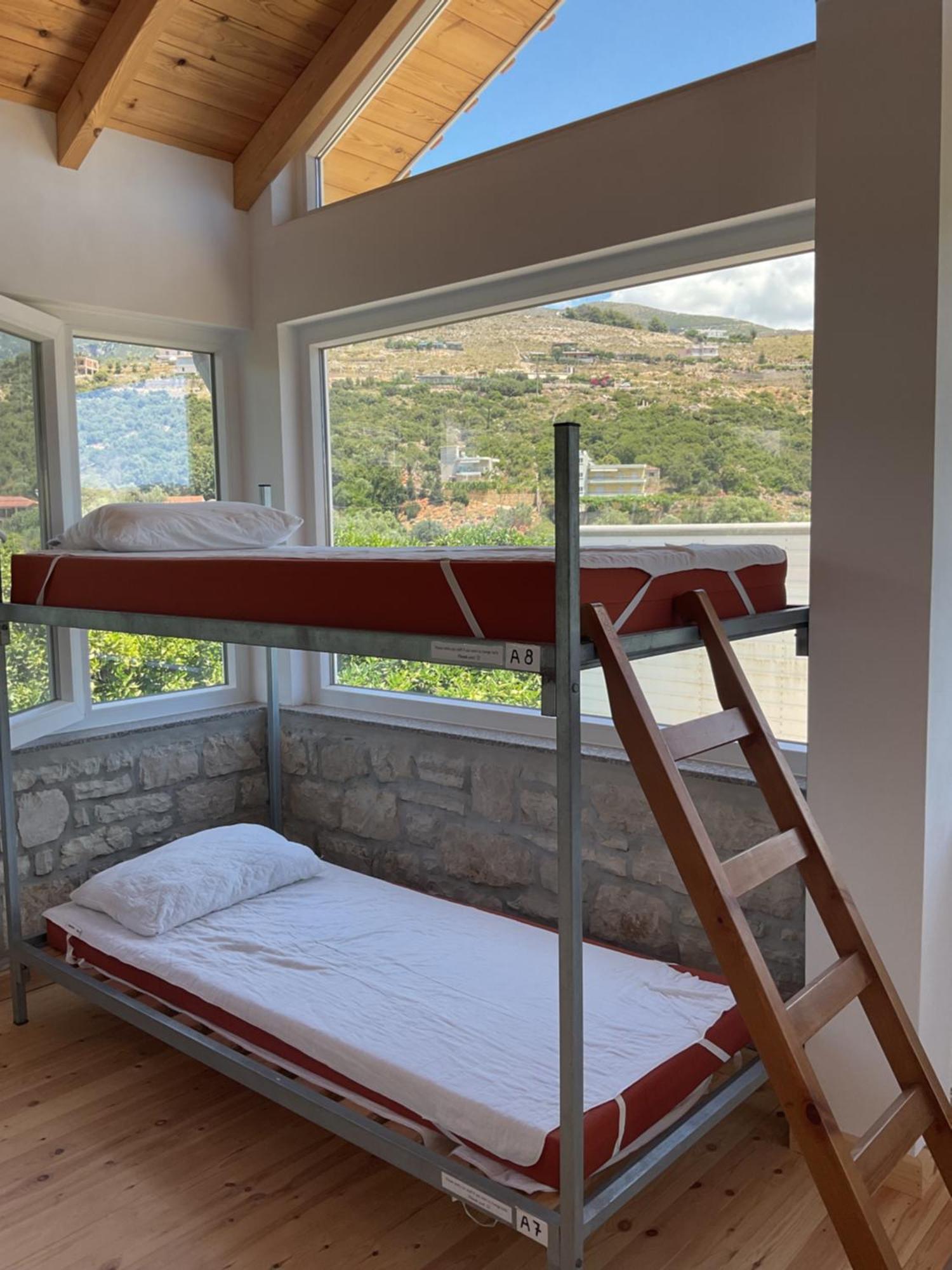 Himara Hostel Exterior photo